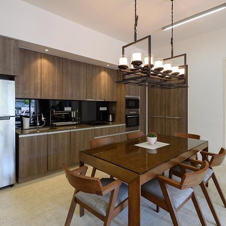 By The Sea Beach Front Apartment Batu Ferringhi Exterior photo