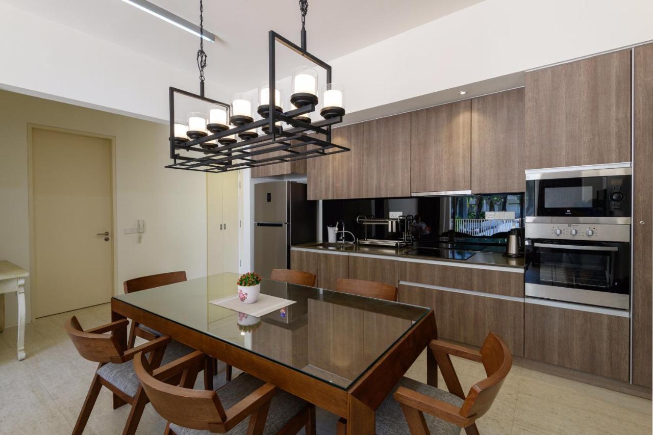 By The Sea Beach Front Apartment Batu Ferringhi Exterior photo