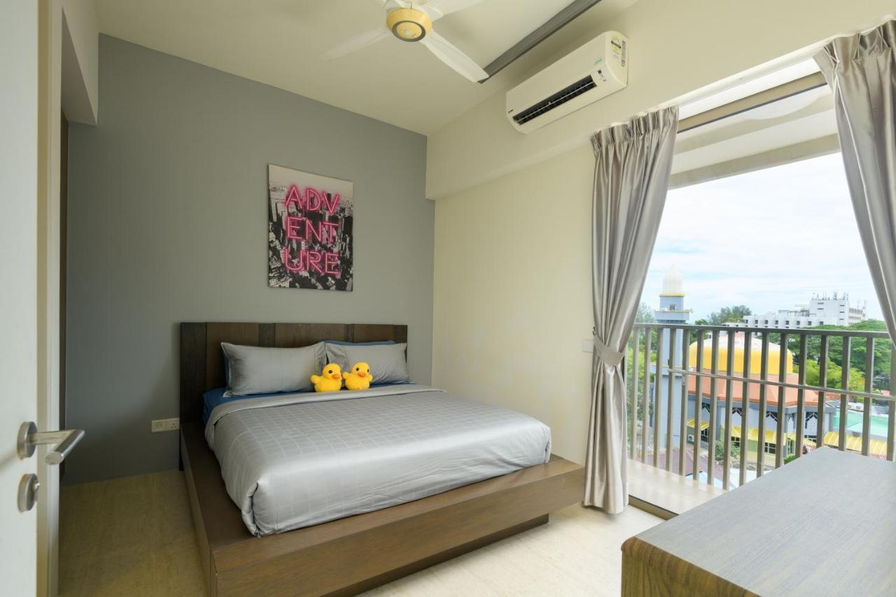 By The Sea Beach Front Apartment Batu Ferringhi Exterior photo