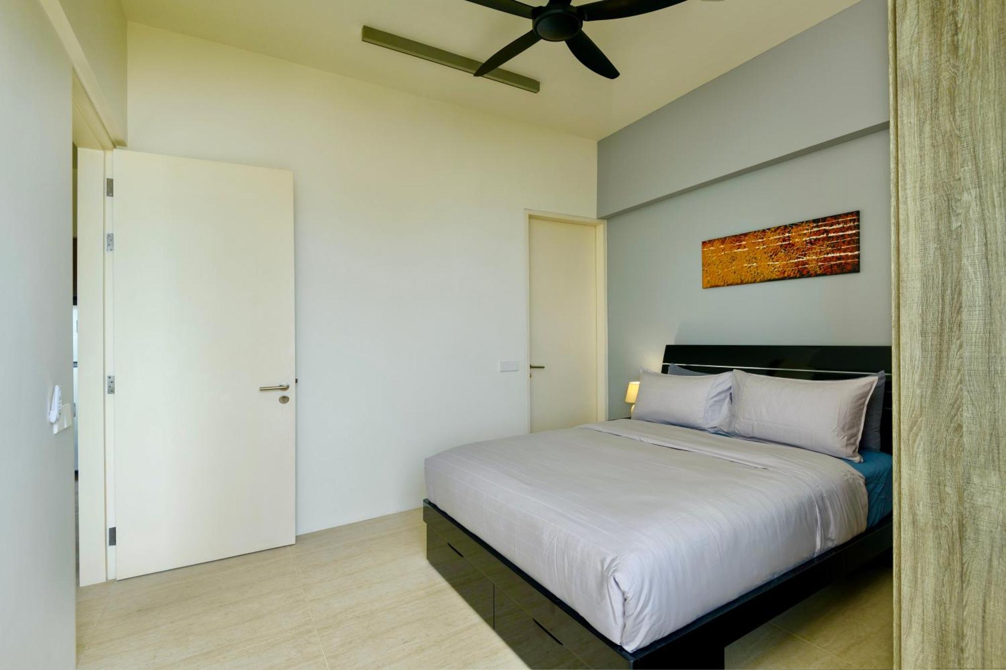By The Sea Beach Front Apartment Batu Ferringhi Exterior photo