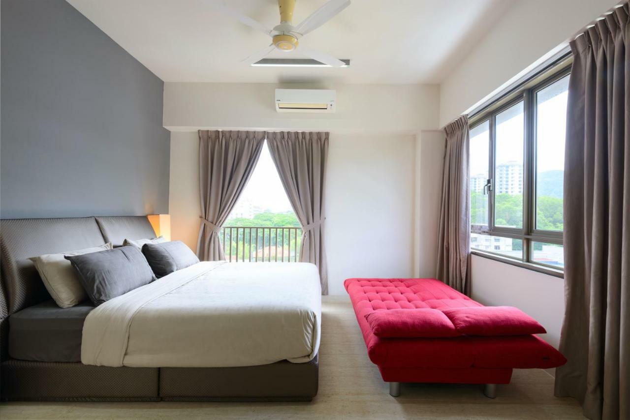 By The Sea Beach Front Apartment Batu Ferringhi Exterior photo